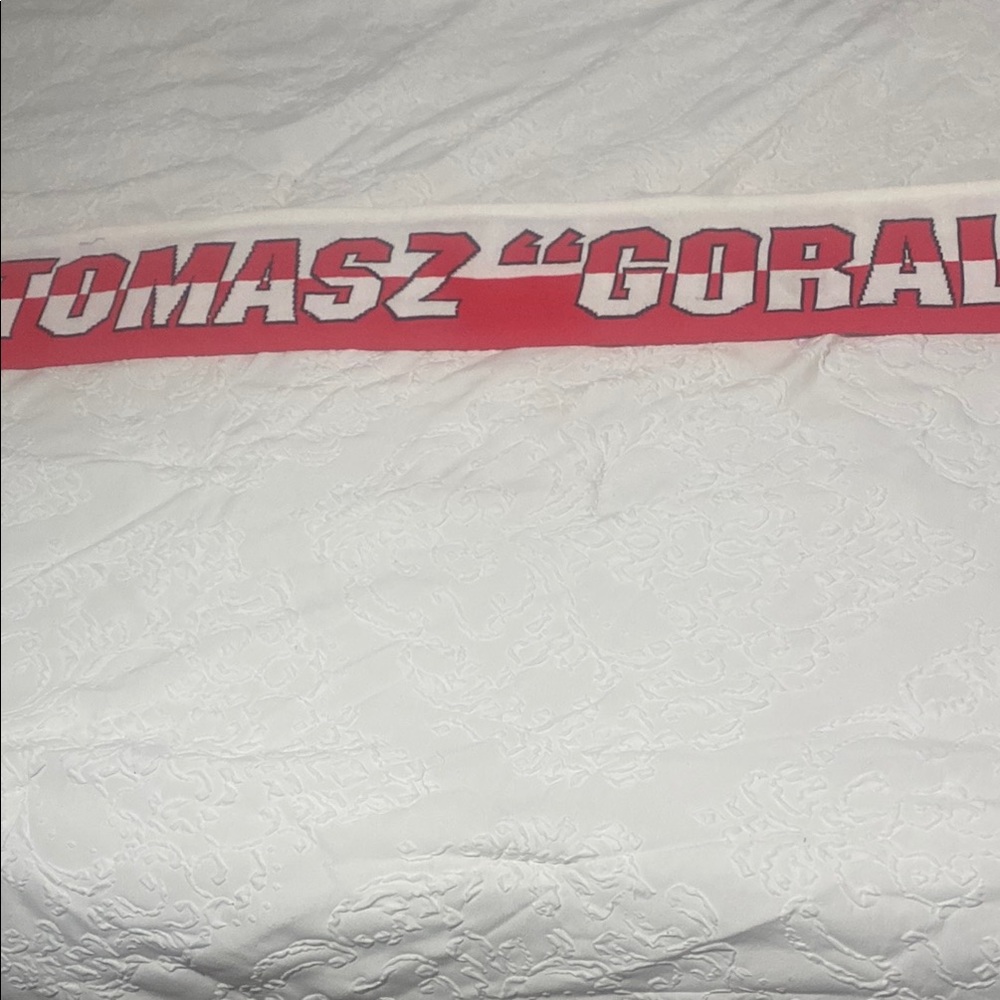 Red Wall Decor Banner NWOT